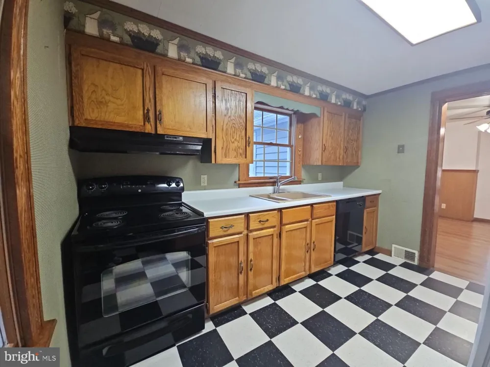 262 W PARK DRIVE Bridgeton, NJ 08302