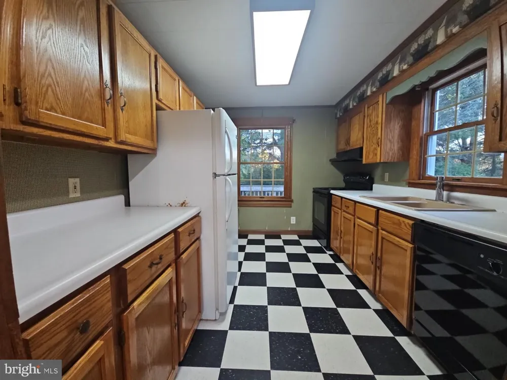 262 W PARK DRIVE Bridgeton, NJ 08302