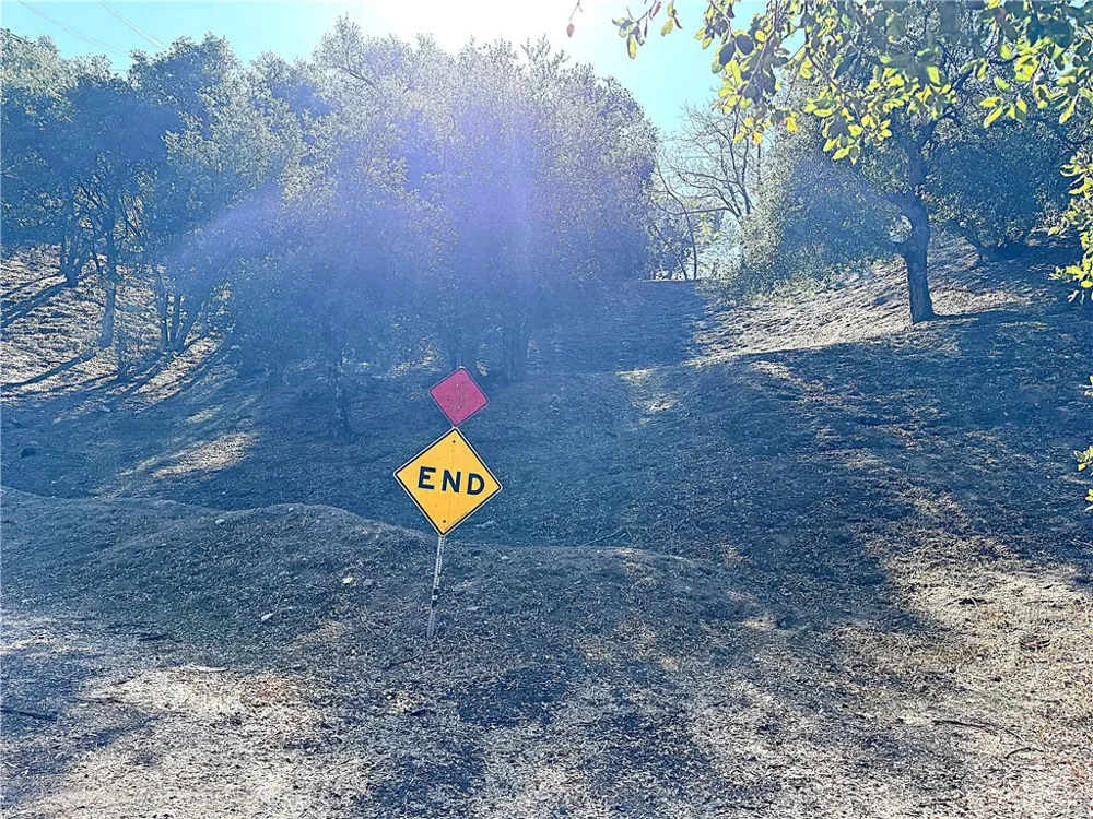 High Cliff Trail Tujunga, CA 91042