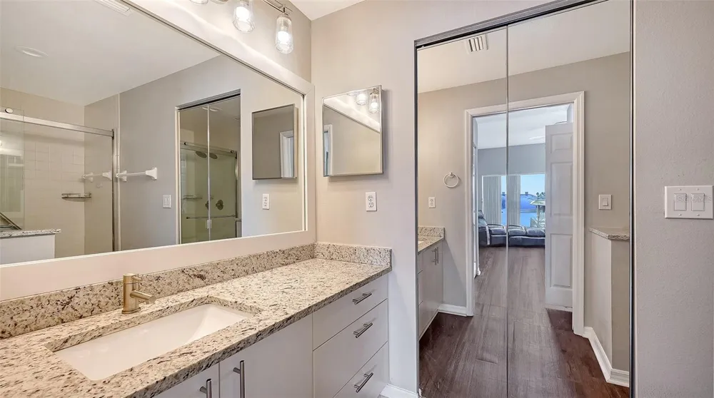 4207 CADDIE DRIVE E #104 Bradenton, FL 34203