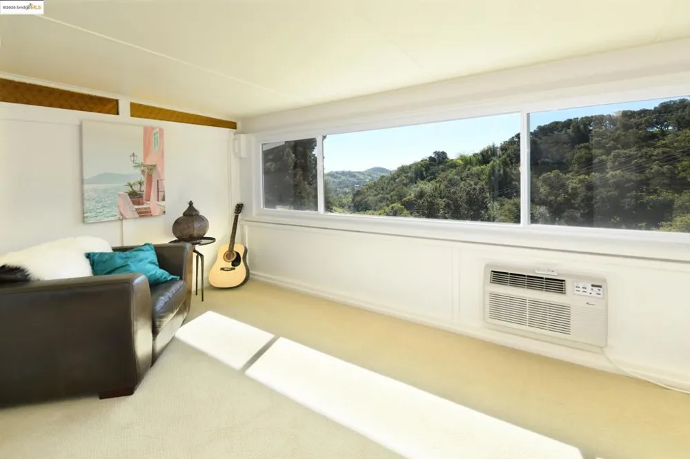 1910 Skycrest Dr Walnut Creek, CA 94595