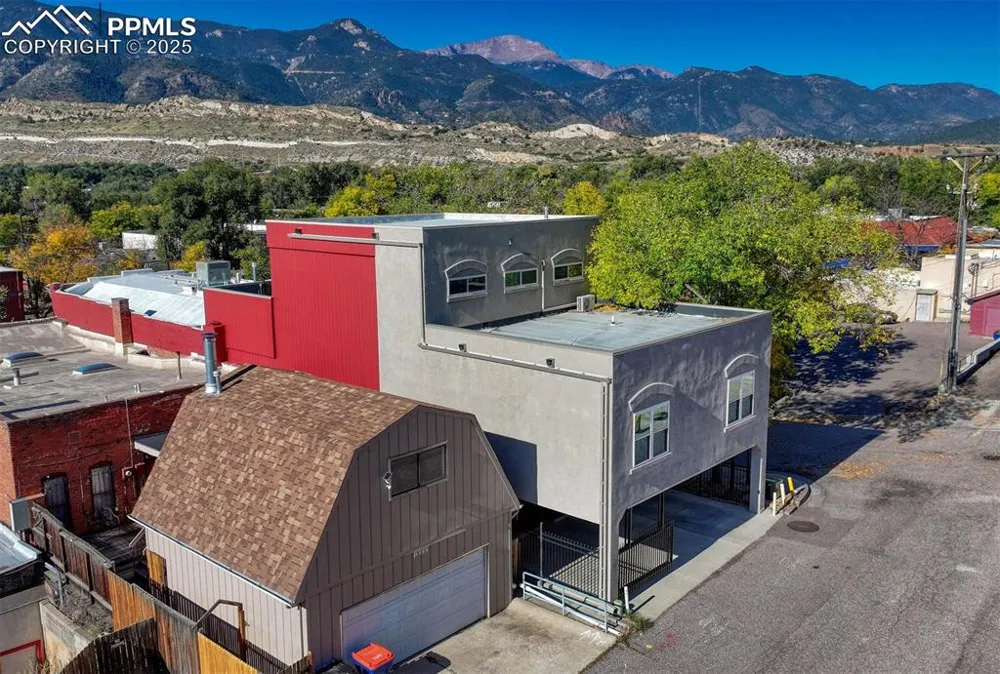 2532 W Colorado Avenue Colorado Springs, CO 80904