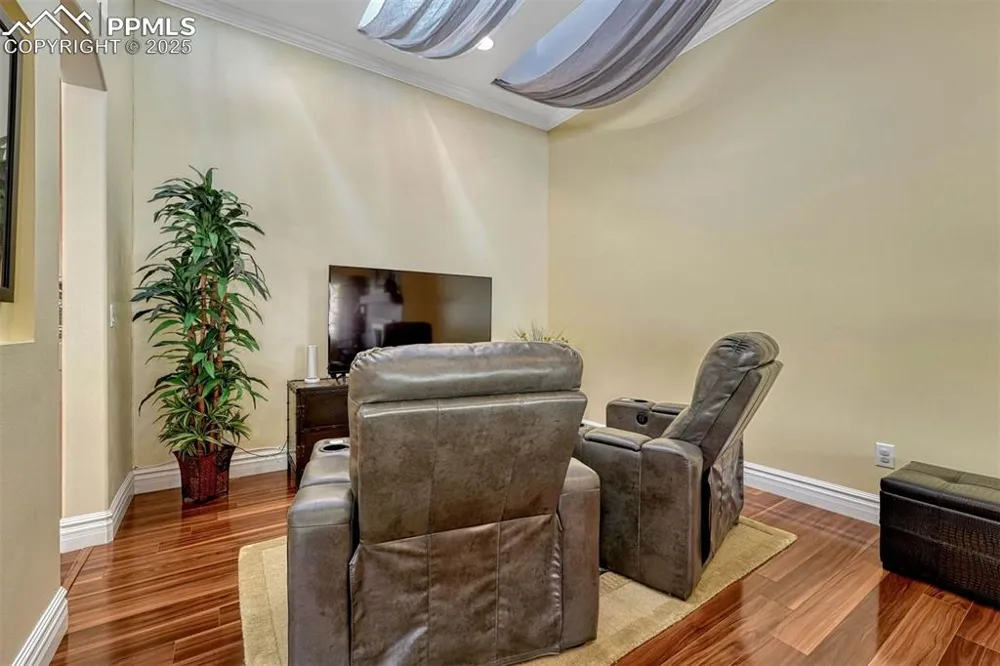 2532 W Colorado Avenue Colorado Springs, CO 80904
