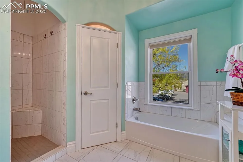 2532 W Colorado Avenue Colorado Springs, CO 80904