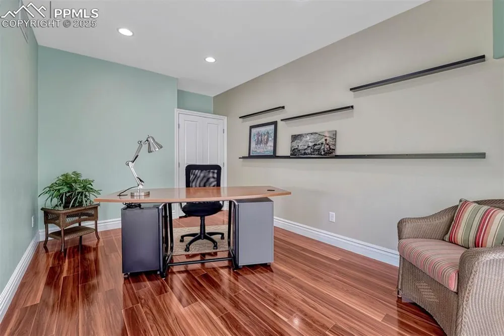 2532 W Colorado Avenue Colorado Springs, CO 80904