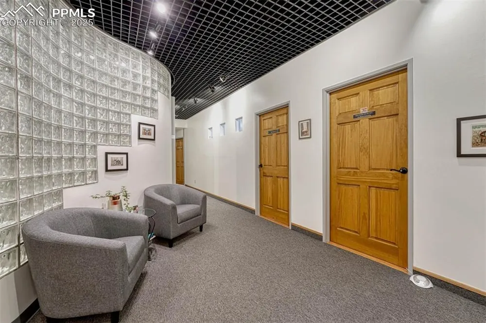 2532 W Colorado Avenue Colorado Springs, CO 80904