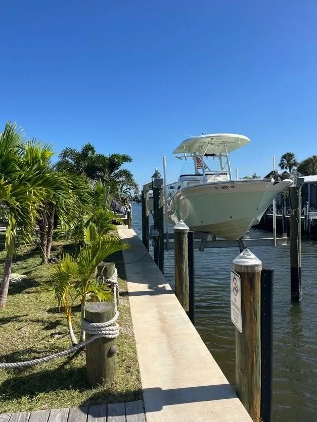 766 SAINT JUDES DRIVE Longboat Key, FL 34228