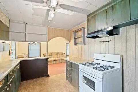 228 SW 8th Street Premont, TX 78375
