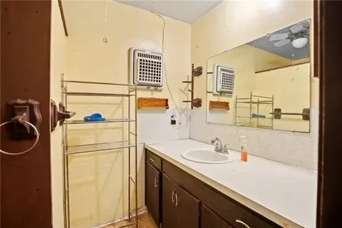 228 SW 8th Street Premont, TX 78375