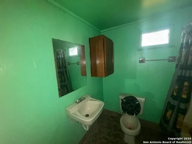 201 Vidaurri Ave Laredo, TX 78040