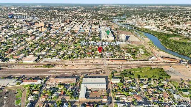 201 Vidaurri Ave Laredo, TX 78040