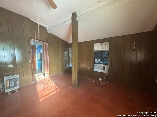 201 Vidaurri Ave Laredo, TX 78040