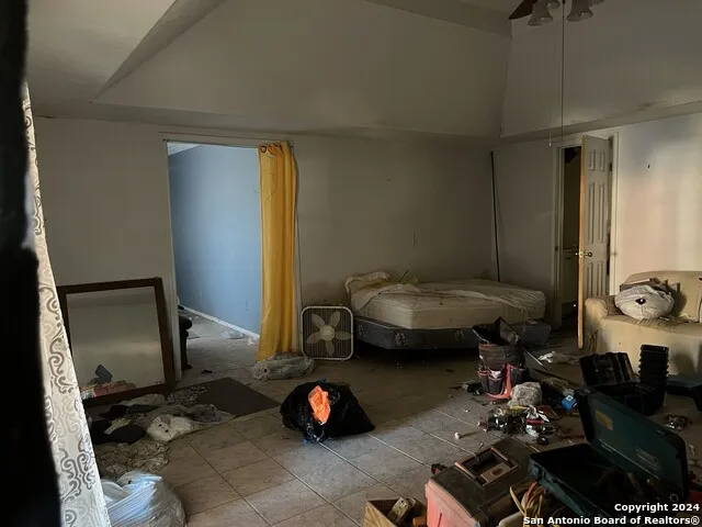 184 county road 4188 Orange, TX 77632
