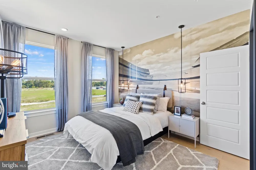 117 SUMMIT POINT BOULEVARD #17-J Bowie, MD 20716