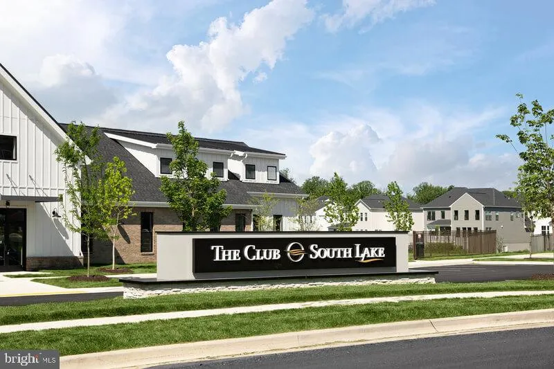117 SUMMIT POINT BOULEVARD #17-J Bowie, MD 20716