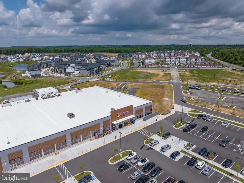 117 SUMMIT POINT BOULEVARD #17-J Bowie, MD 20716