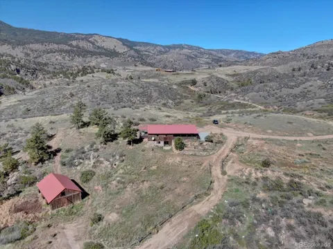 1165 Stagecoach Trail