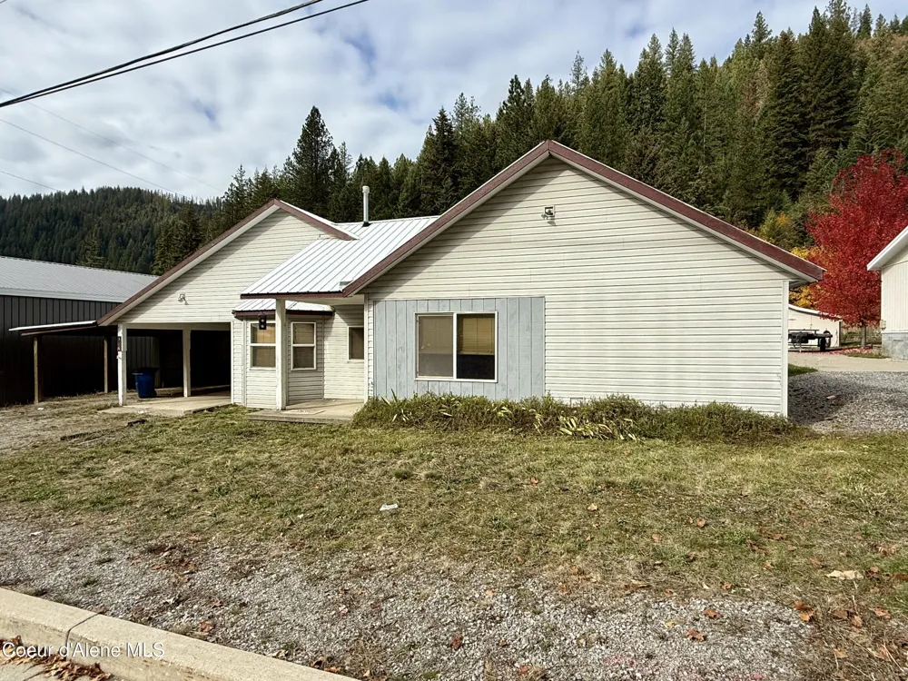 316 Mill Road Mullan, ID 83846