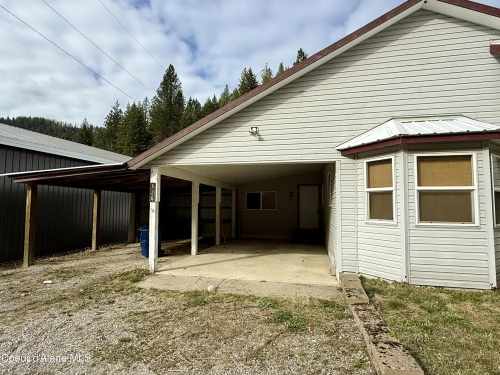 316 Mill Road Mullan, ID 83846