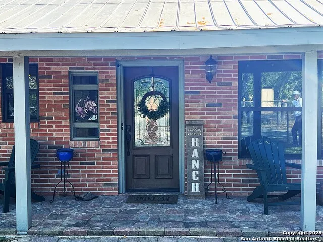 630 Indian Mound Tarpley, TX 78883