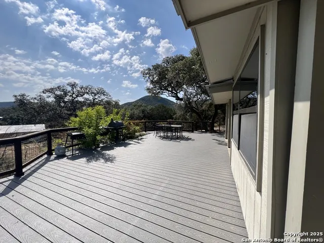 630 Indian Mound Tarpley, TX 78883