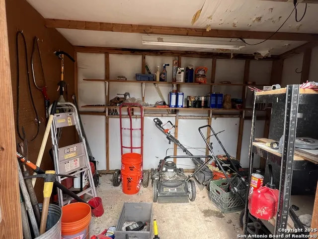 630 Indian Mound Tarpley, TX 78883