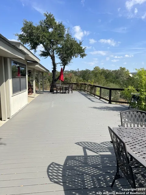 630 Indian Mound Tarpley, TX 78883