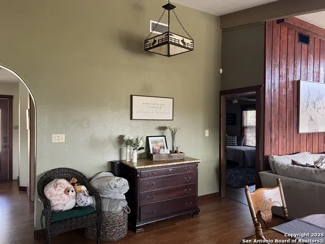 630 Indian Mound Tarpley, TX 78883