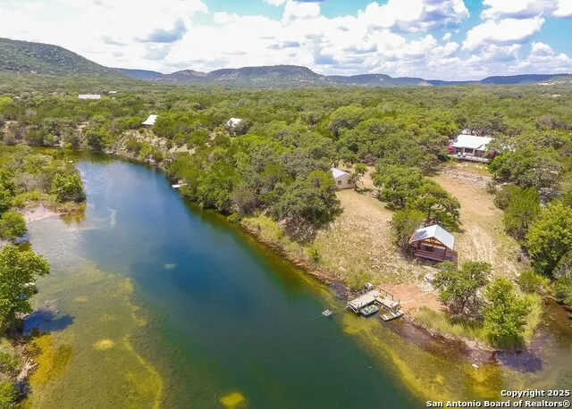 630 Indian Mound Tarpley, TX 78883