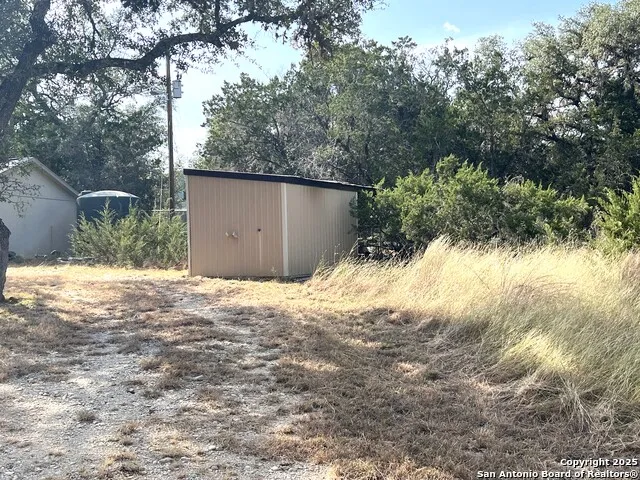 630 Indian Mound Tarpley, TX 78883