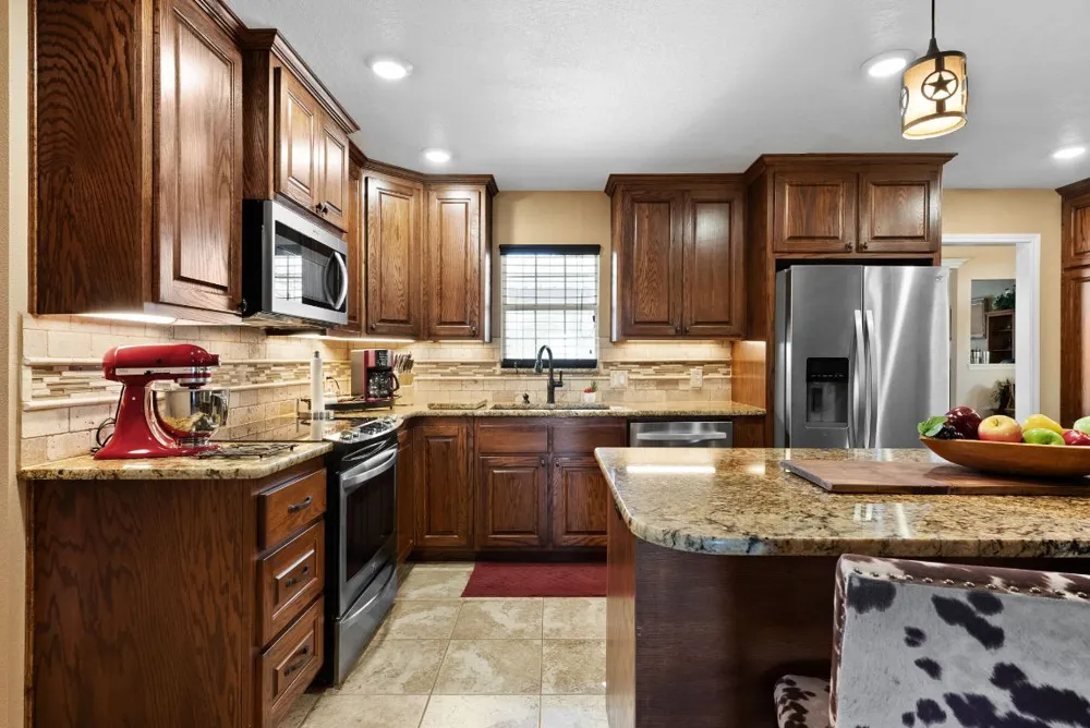 207 County Road 4492 Kempner, TX 76539