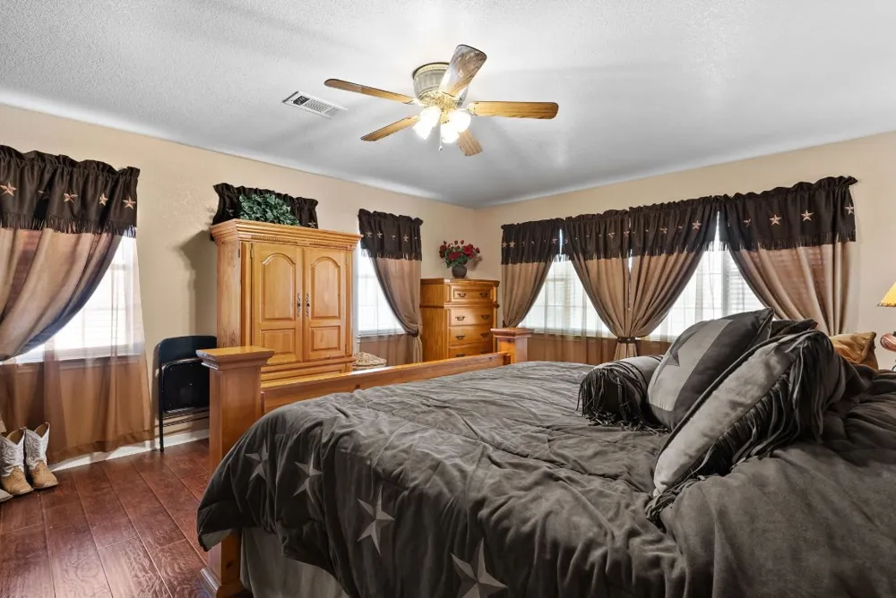 207 County Road 4492 Kempner, TX 76539