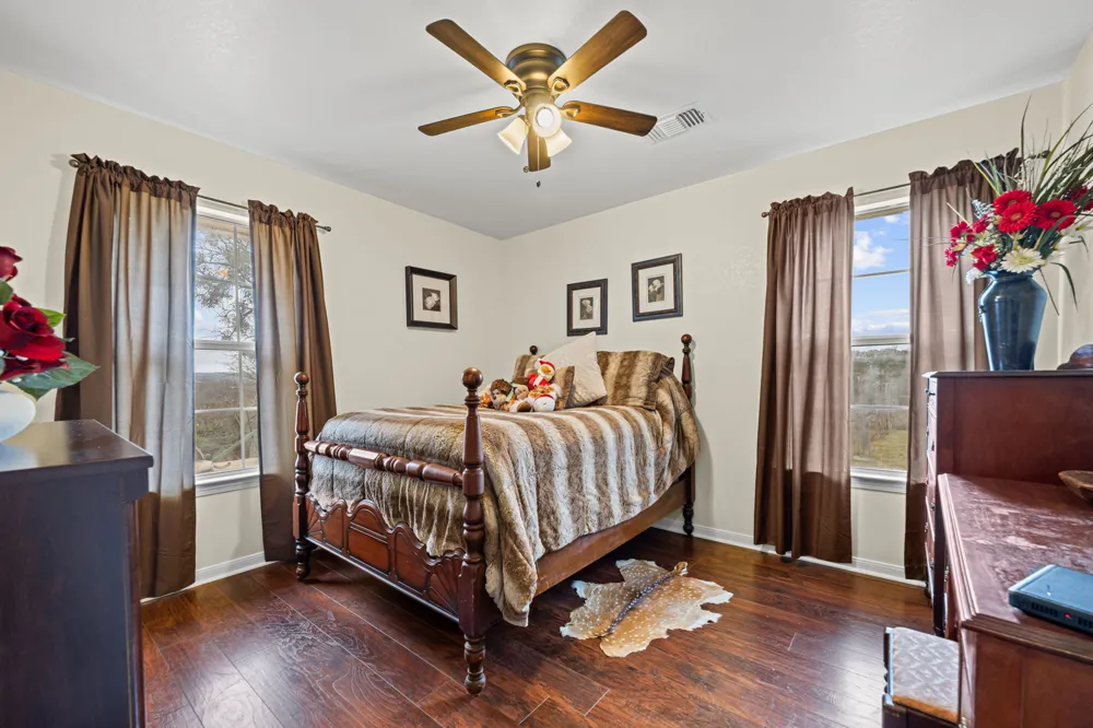 207 County Road 4492 Kempner, TX 76539