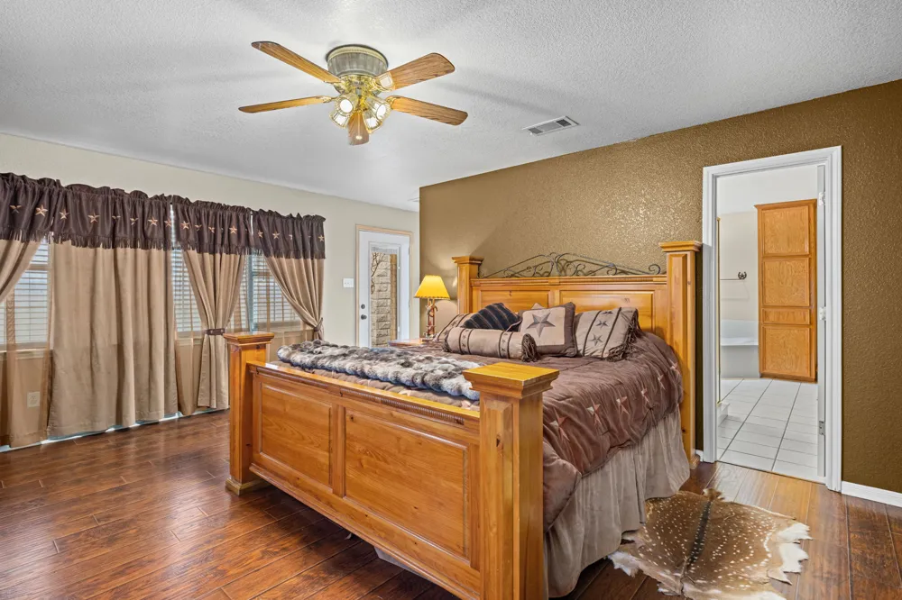 207 County Road 4492 Kempner, TX 76539