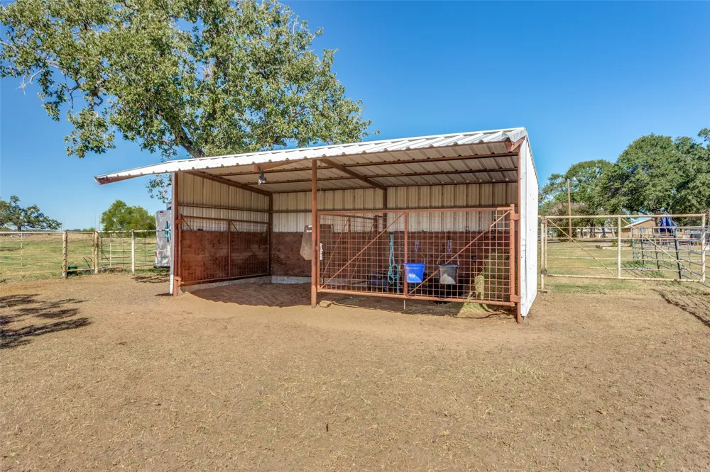 2025 Highway 112 Eastland, TX 76448