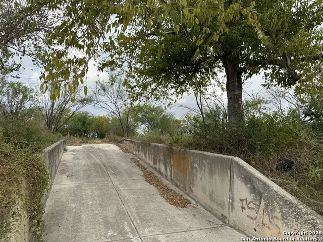 5343 Natho St San Antonio, TX 78222
