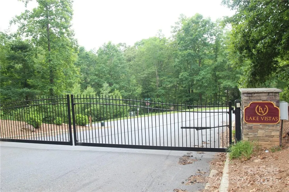 2226 Inlet Shore Road NE #29 Connelly Springs, NC 28612