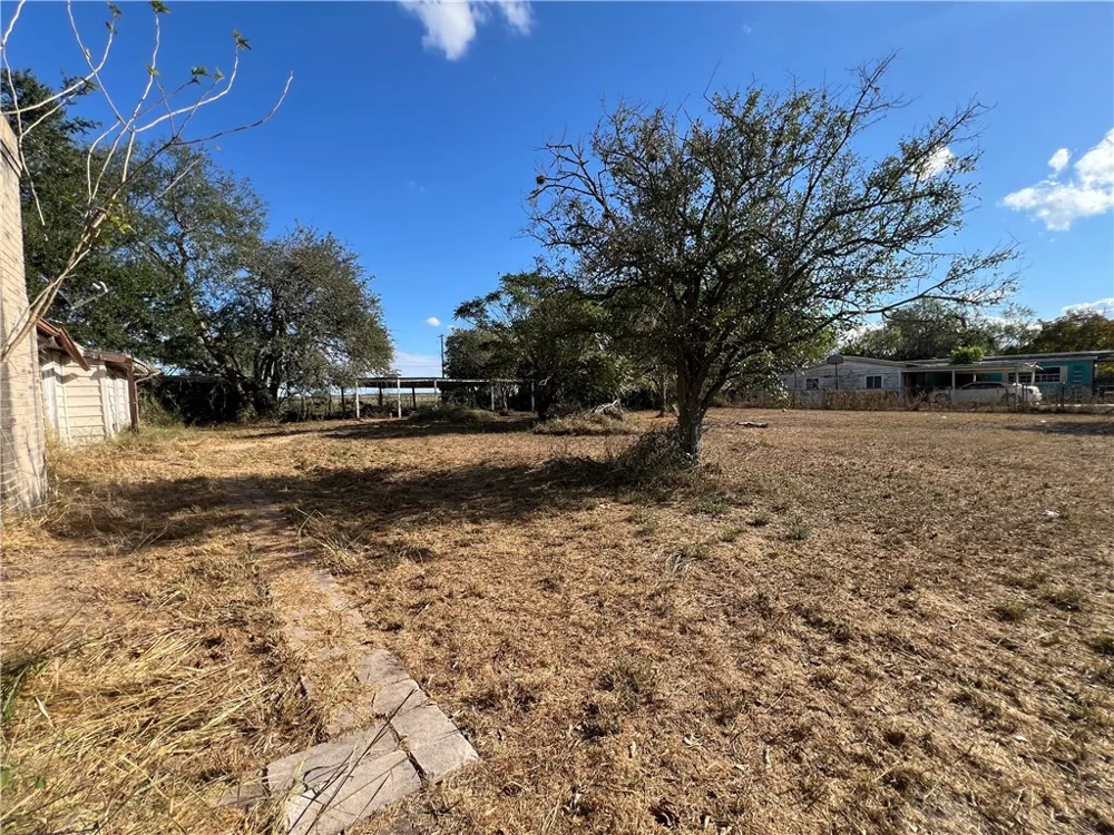 113 4th Street Mathis, TX 78368