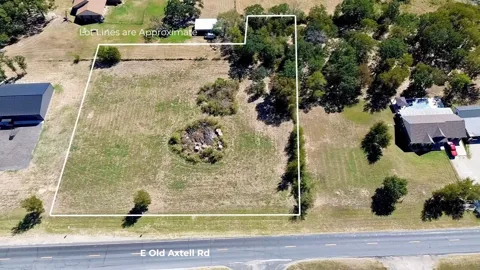 E Old Axtell Road