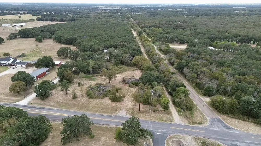 1317 Longhorn Parkway Axtell, TX 76624