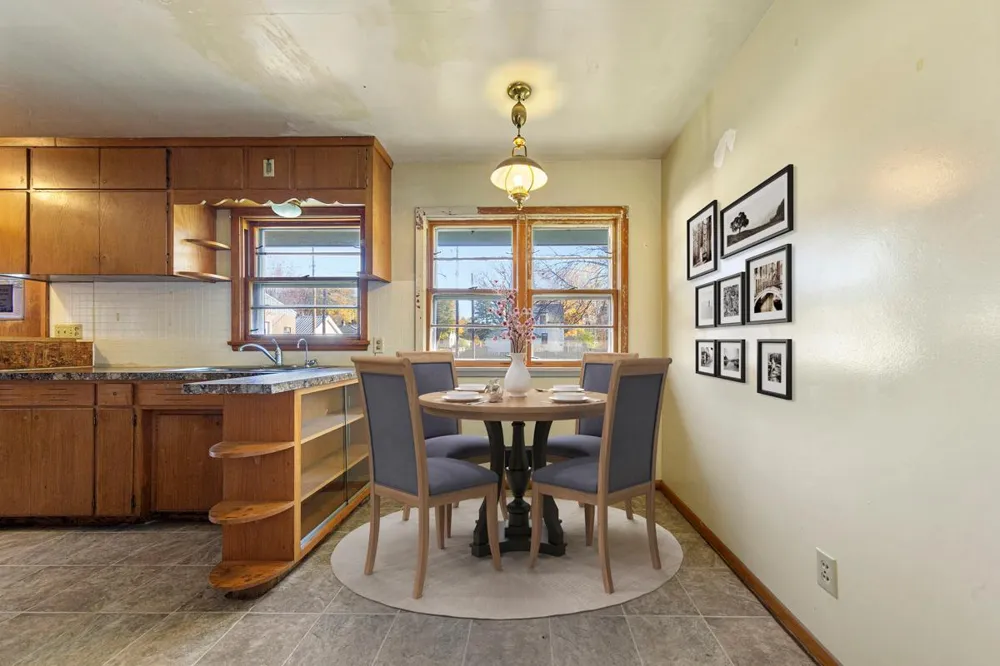 1043 Chase Avenue Gibbon, MN 55335