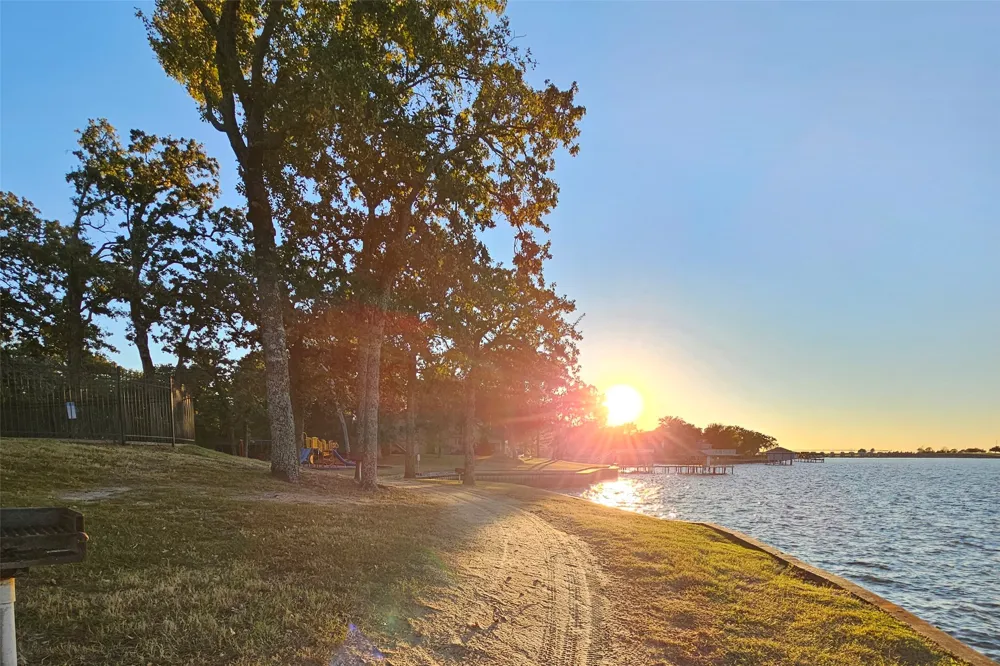 Ravenwood Drive Trinidad, TX 75163
