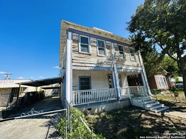 4104 S PRESA ST San Antonio, TX 78223
