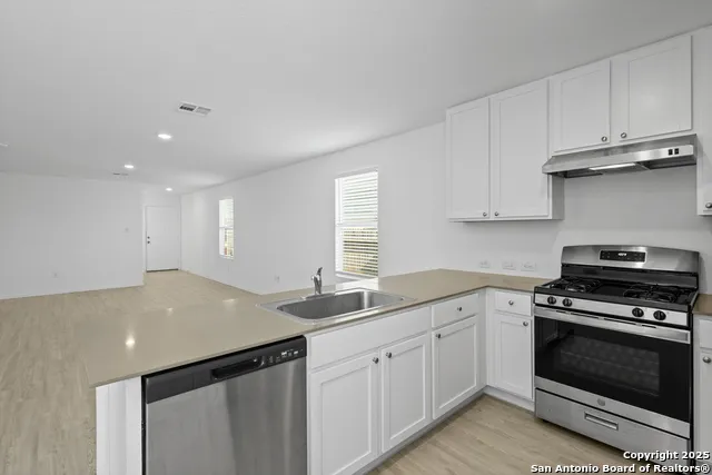 20412 Fire Stone San Antonio, TX 78264