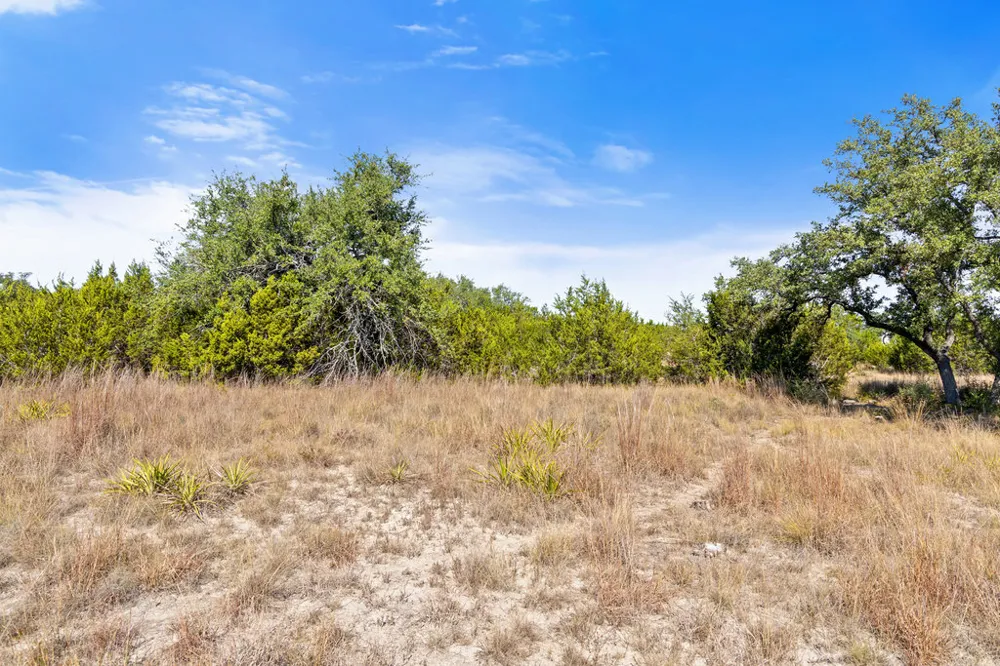 2058 Legacy Hills Drive Johnson City, TX 78636