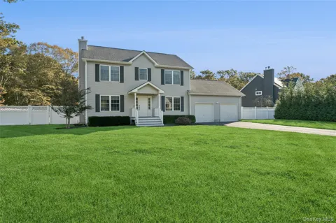 16 Mastro Court