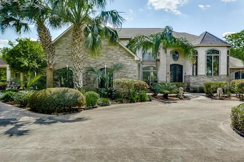 58 Lake Road