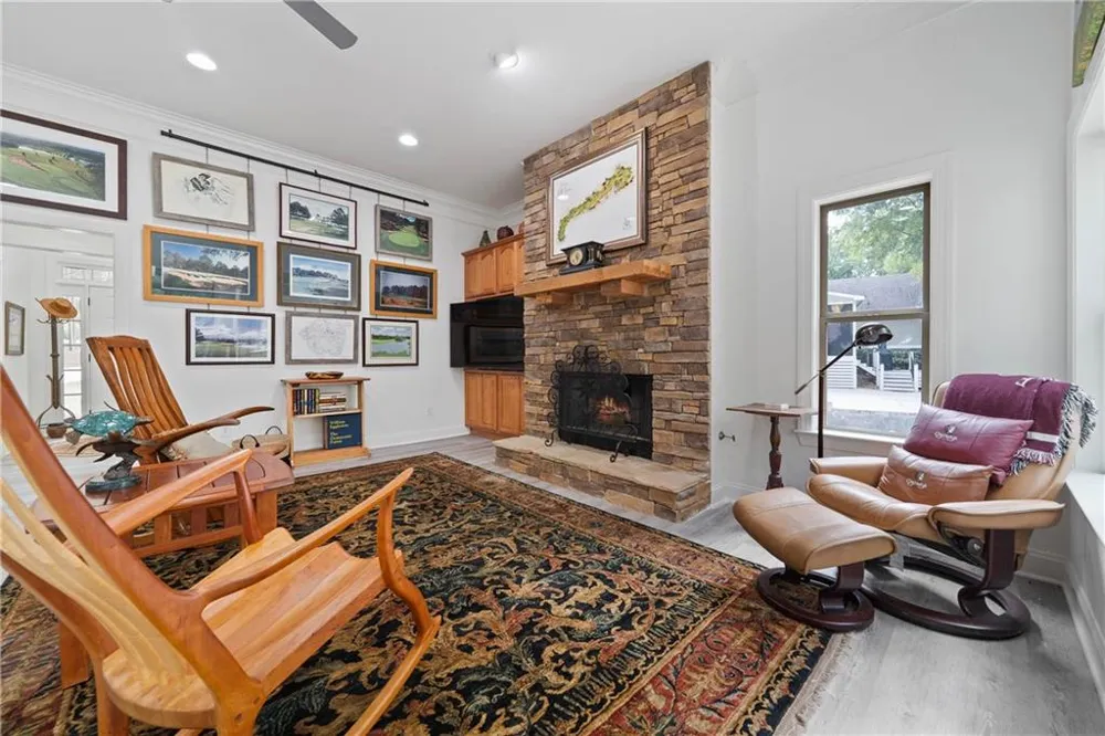 158 PARKSIDE LANE Eatonton, GA 31024