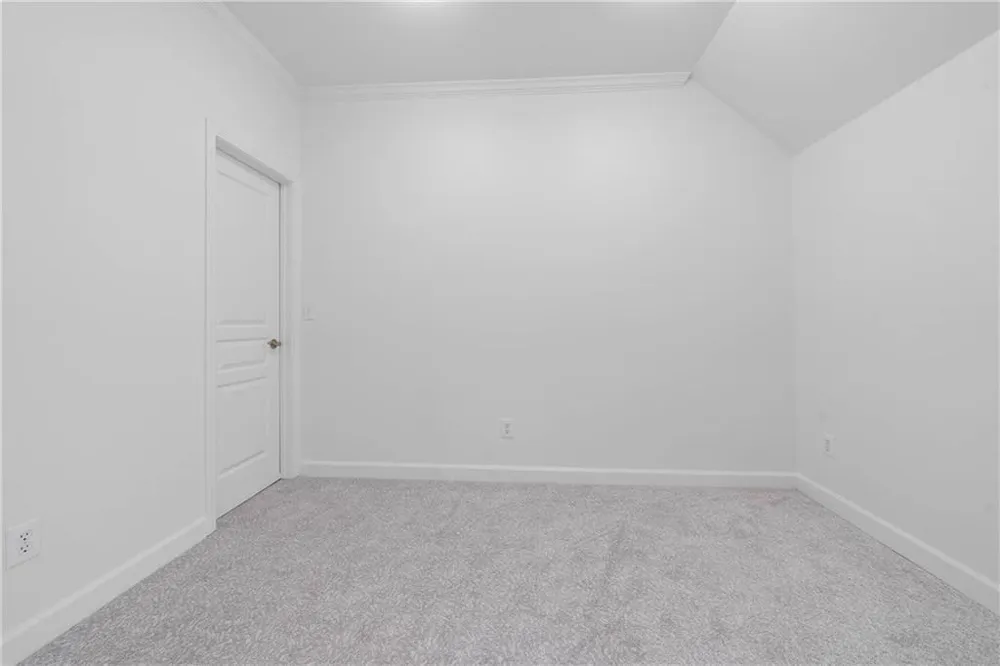 158 PARKSIDE LANE Eatonton, GA 31024