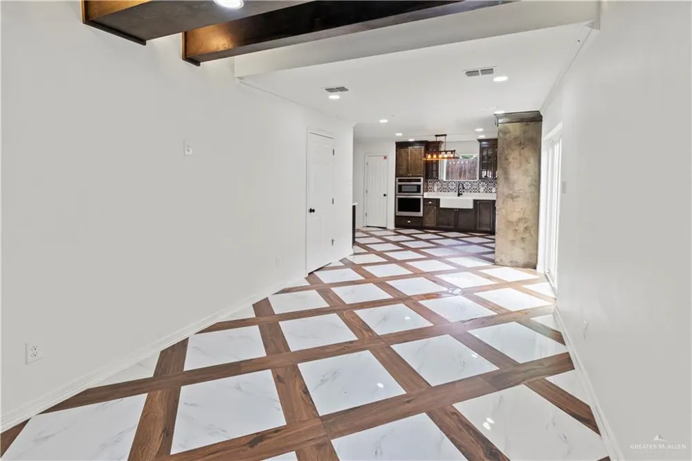 1409 E Karen Drive #A Alton, TX 78573